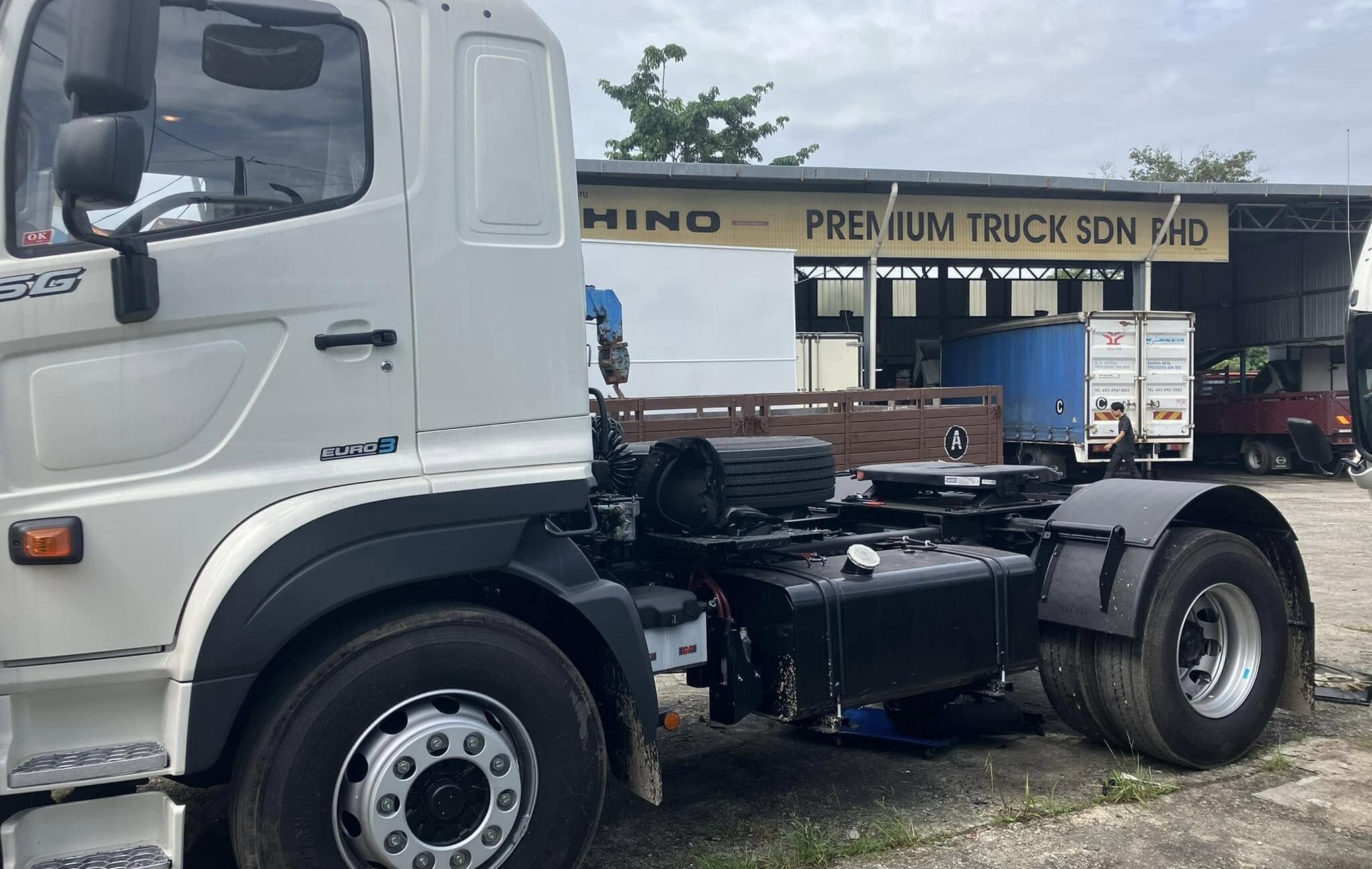 trucks